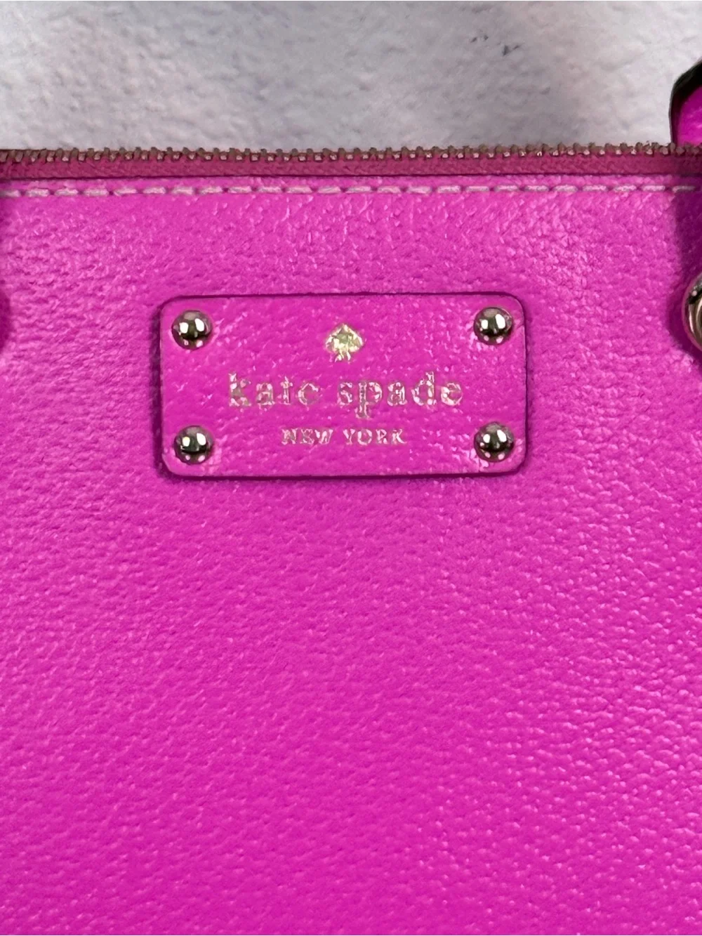kate spade Wellesley Hot Pink Pebbled Leather Satchel EUC